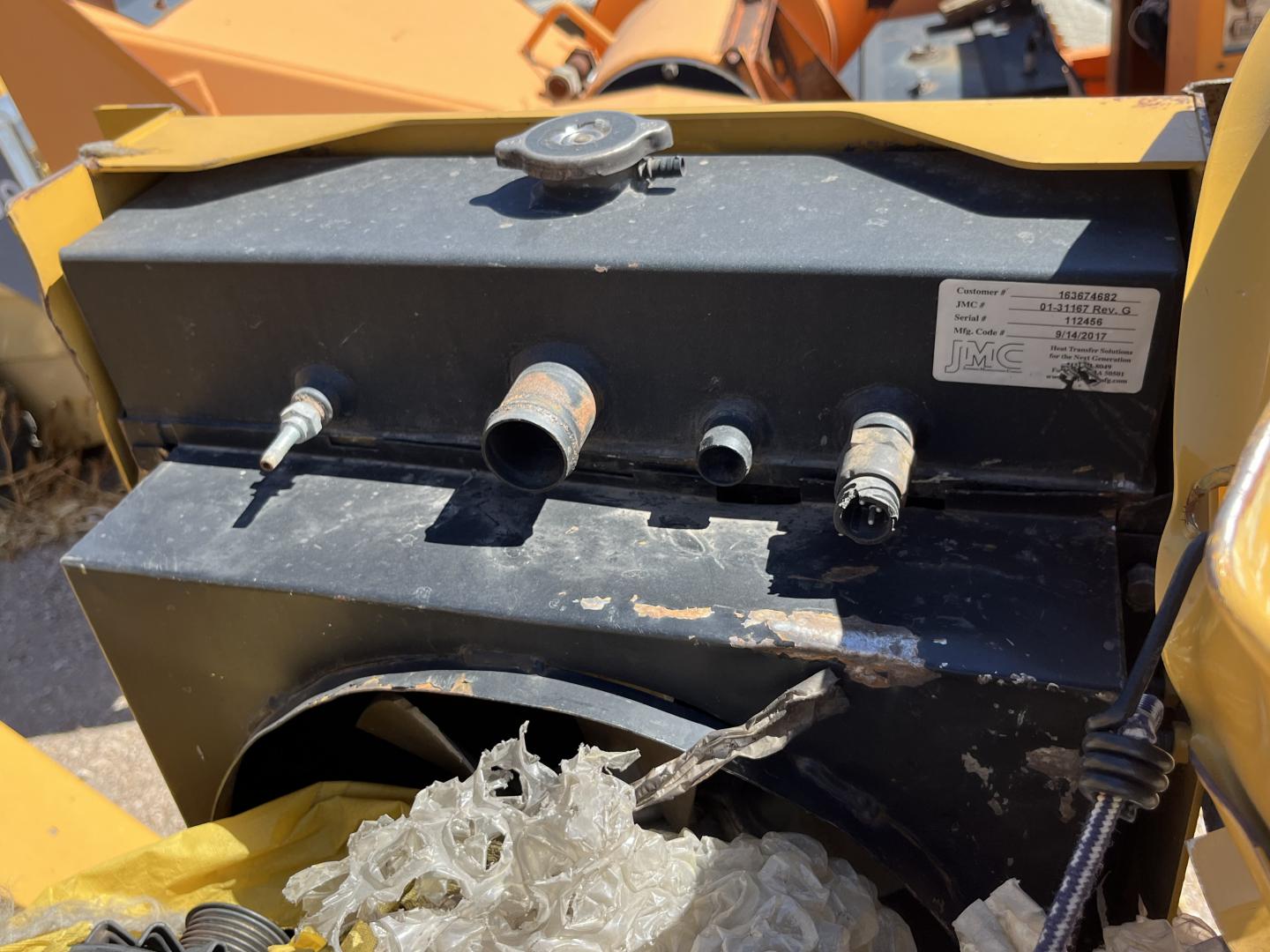 ./imagenes/INVOICE/2019/18165/TRITURADORA DE RAMAS BC1000 XL VERMEER (11).JPG